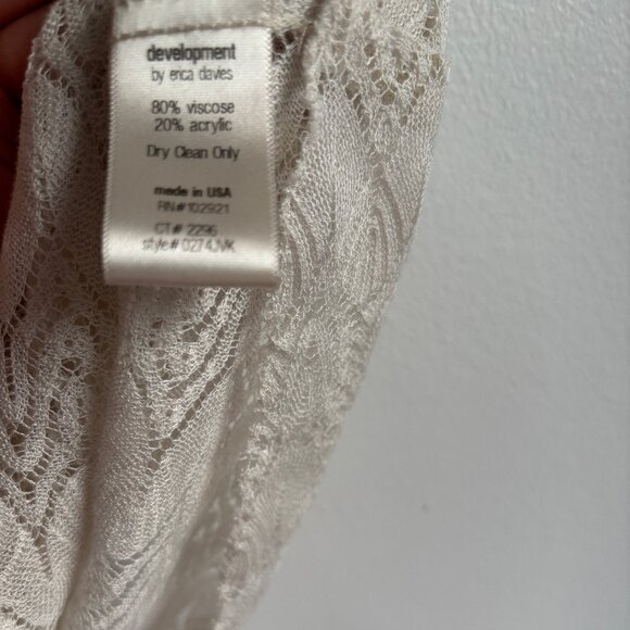 Sz6 Lace Cream Top Made in USA ๐บ๐ธ - Picture 8 of 8